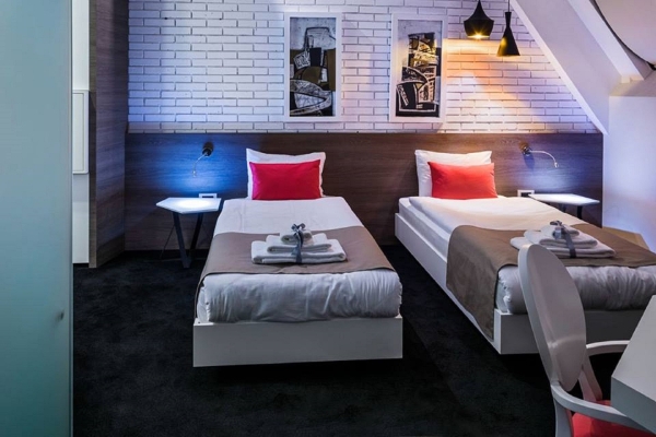 Eter Hotel